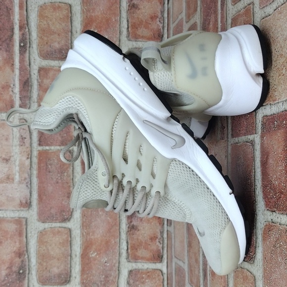 NIKE Air Pre-sto women's athletic shoes - Picture 7 of 9